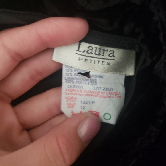 Laura Long Black Velvet Skirt - Picture 6 of 6